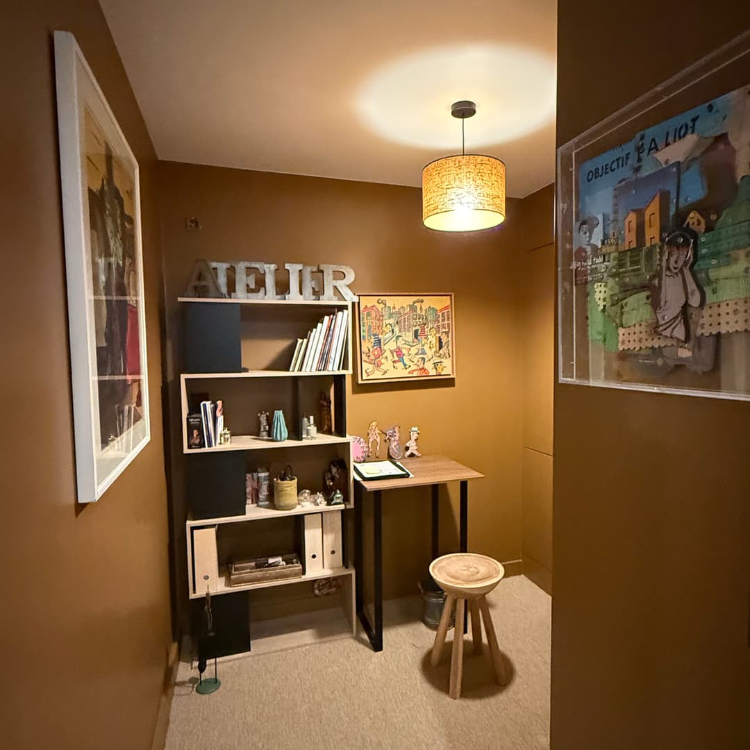 Peinture intérieure et sol en bois à Gruson
